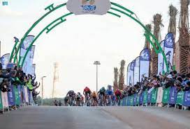 كولمبي يتصدر الترتيب .. وهولندي يفوز بثالث المراحل في "طواف السعودية 2022"