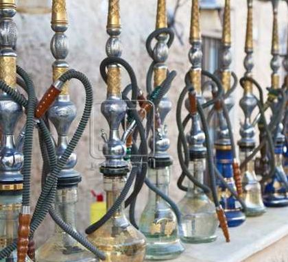 "البلدية والإسكان" تكثف جولاتها الرقابية لمنع تقديم الشيشة في الأماكن المغلقة