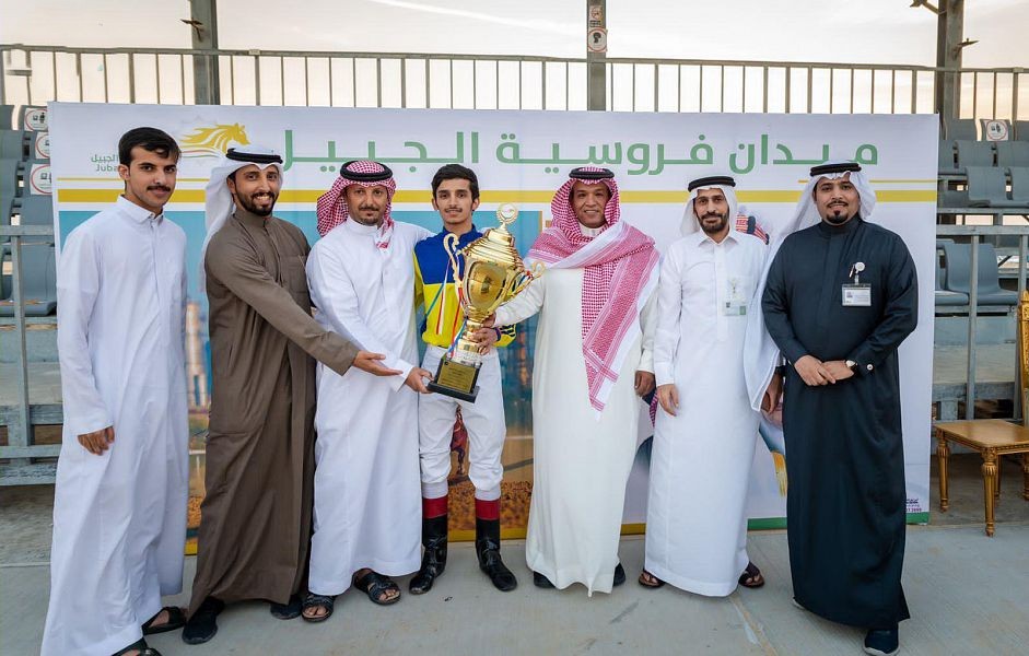 ميدان فروسية الجبيل يقيم السباق الأول للموسم الحالي ١٤٤٣هـ