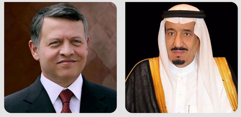 خادم الحرمين الشريفين يتلقى اتصالاً هاتفيًا من ملك الأردن