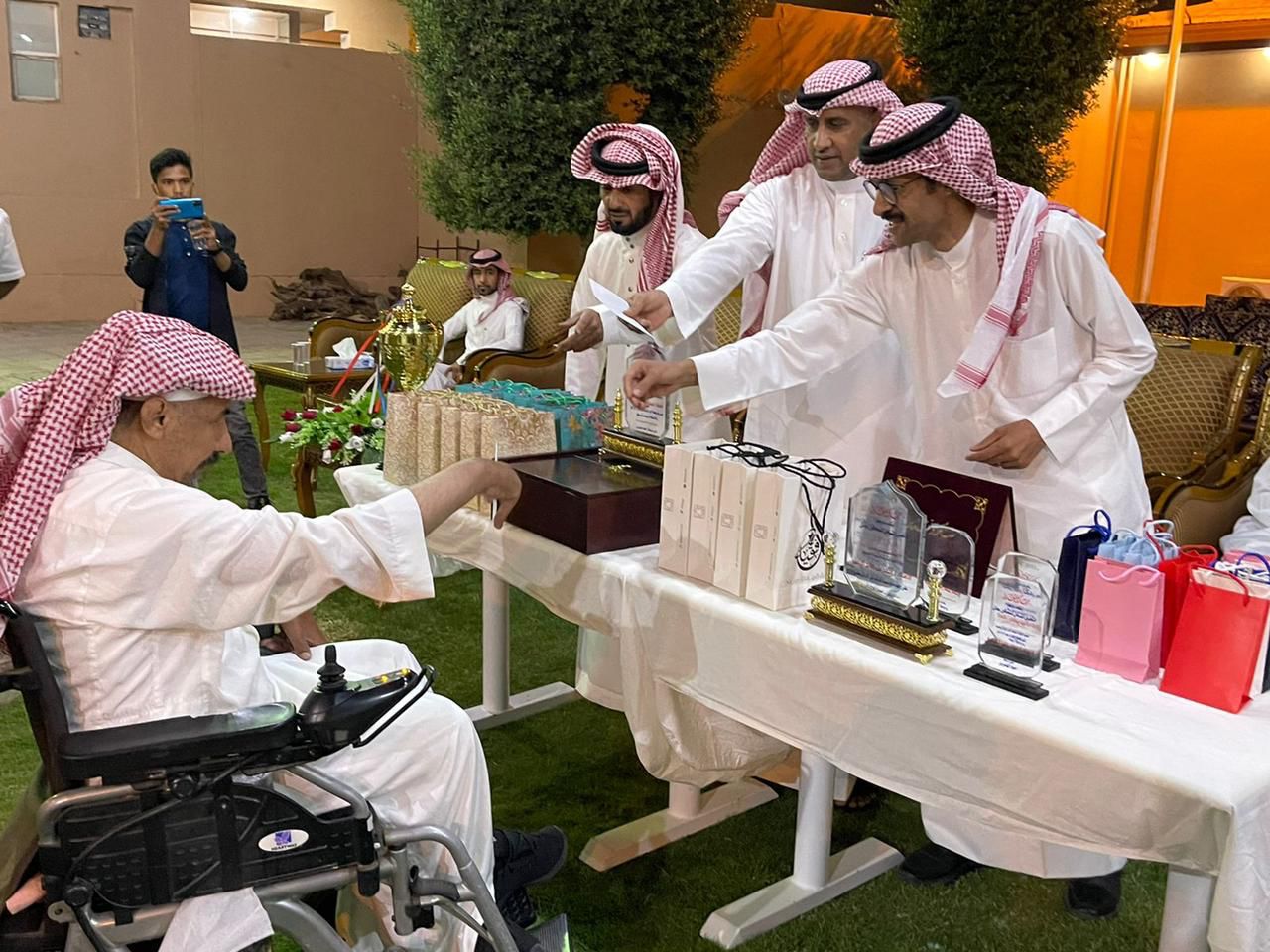 “موارد حائل البشرية” تختتم الدورة الرمضانية المقامة بمركز التأهيل الشامل 