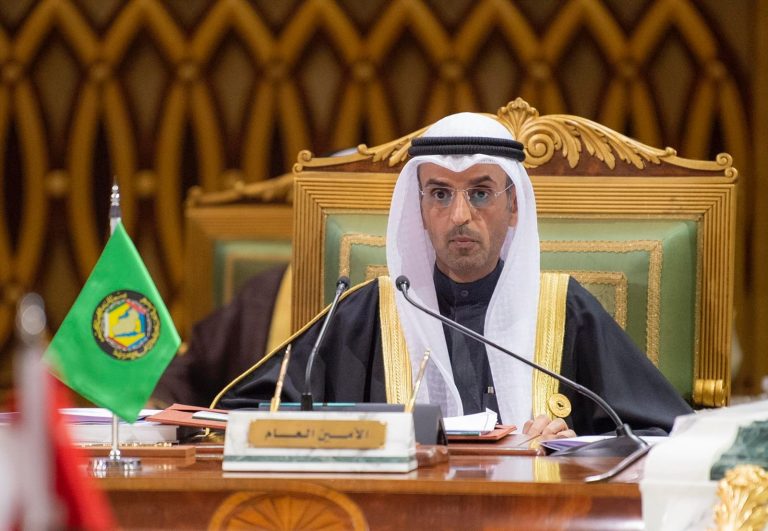 «الحجرف» يؤكد أهمية مشاركة المنظمات الدولية في دعم جهود التنمية باليمن