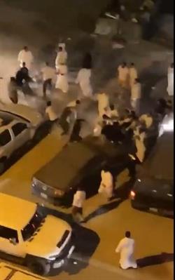 مشاجرة جماعية وإطلاق نار في الكويت ... والداخلية تتوعد أطرافها