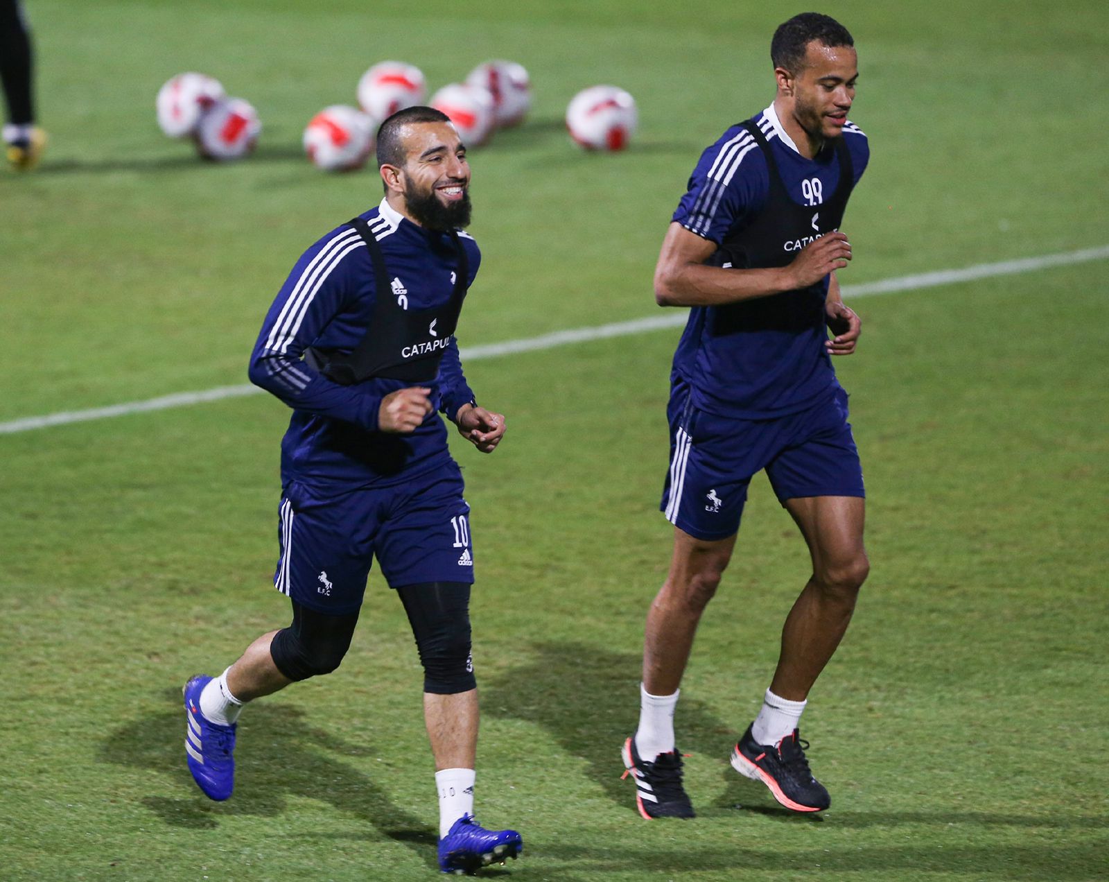 الاتفاق يستأنف تدريباته تحضيرا لودية الظفرة ومالودا يحفز لاعبي فارس الدهناء