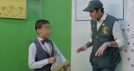 " أعطوني مخدرات إجباري " قصة طفل يمني جندته ميليشيا الحوثي وأعاد تأهيله مركز سلمان للإغاثة