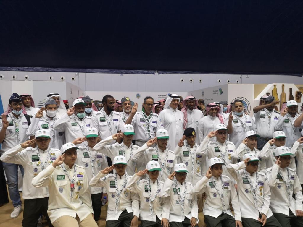 محيسن الجمعان ومحمد الشلهوب يدعمان جهود الكشافة في الشأن البيئي