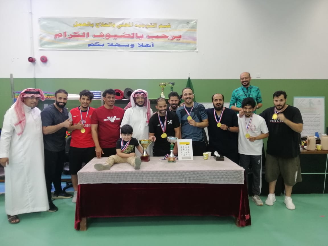 هيئة الأمر بالمعروف بمحافظة المندق بالباحة  تعرض حملات الرئاسة التوعوية بالمجمعات التجارية والميادين العامة 