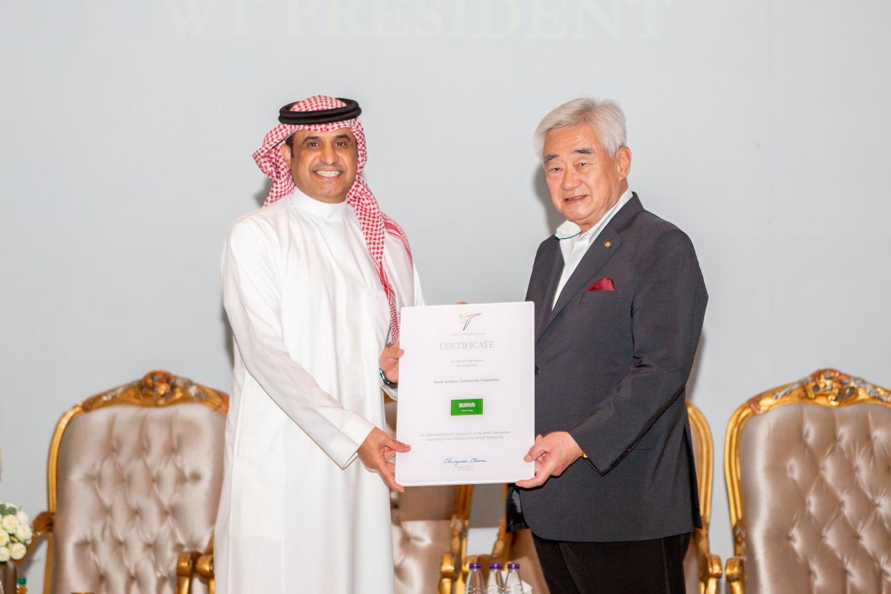 b67d595b-f852-4f1a-b199-431c4258f922