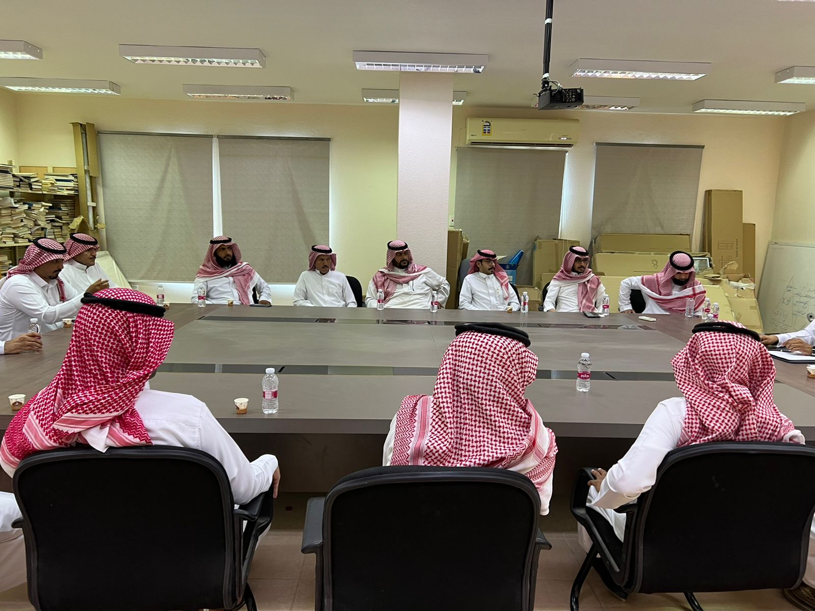 d8f076ed-64c0-4776-b21c-97a4db8b04f3