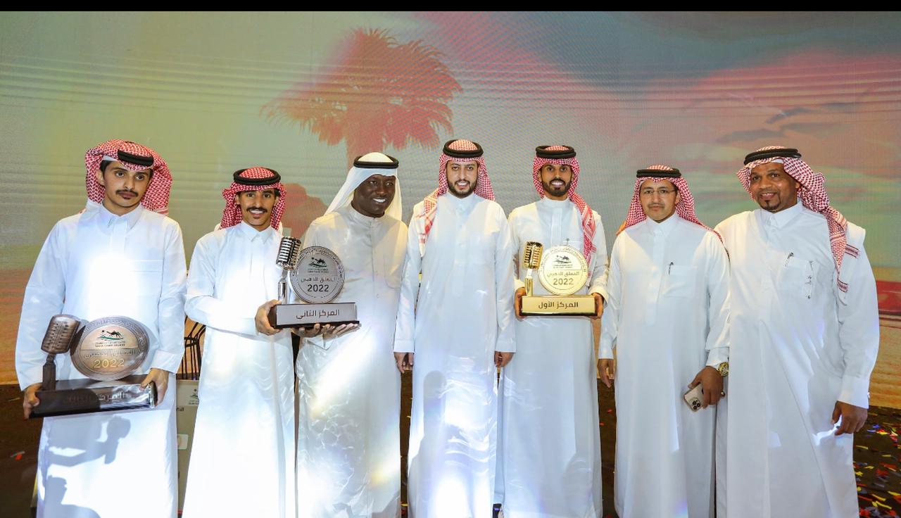 الهاجري يتوشح الذهب في مسابقة المعلق الذهبي