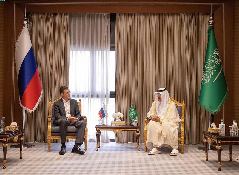 سمو وزير الطاقة يجتمع مع نائب رئيس مجلس الوزراء الروسي في الرياض