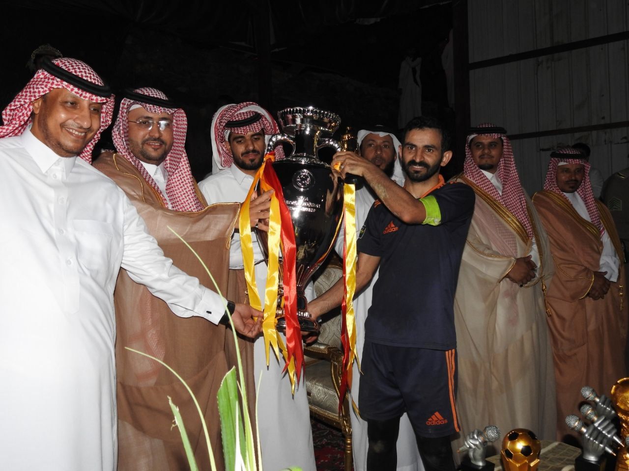 التانقو يكسب الرهان ويحصد اللقب