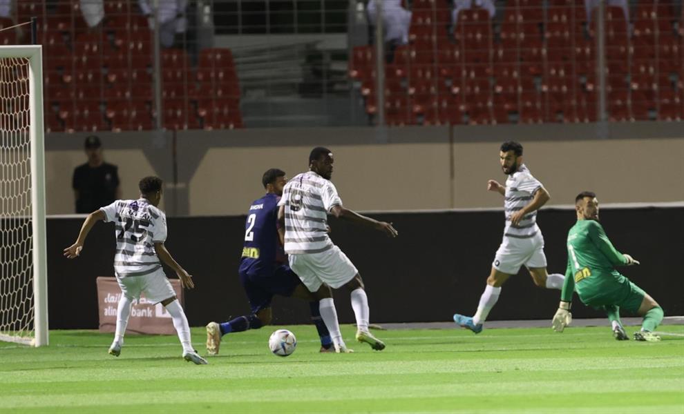 بهدف حرزان ... الطائي يزاحم الكبار على الصدارة 