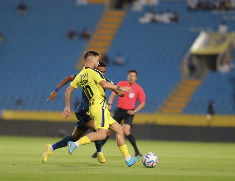 بالوقت الضائع  .... النابت يخطف هدف الفوز على النصر 