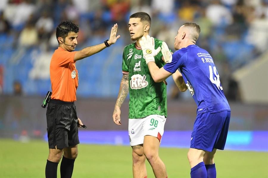 الرائد يحقق ٣ نقاط ثمينة .. ويعود للقصيم