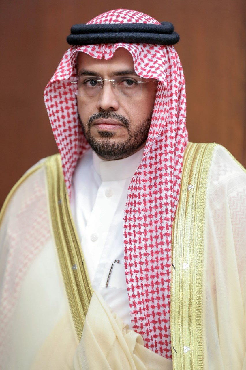 وكيل محافظة وادي الدواسر يهنئ القيادة بذكرى اليوم الوطني الــ 92