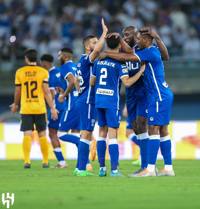 بإعتزال الخالدي   ... الهلال يتغلب على القادسية الكويتي بهدفين 