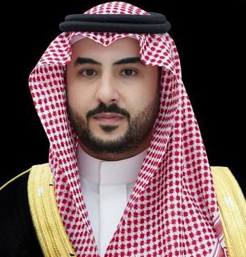 سمو وزير الدفاع ووزير الدفاع الأمريكي في اتصال هاتفي يستعرضان الشراكة الإستراتيجية بين البلدين