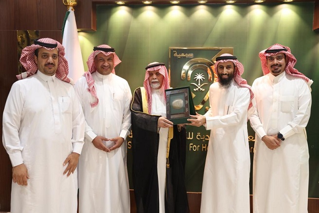 جائزة الشيخ محمد بن صالح بن سلطان والجمعية السعودية للإعاقة السمعية توقعان مذكرة تعاون