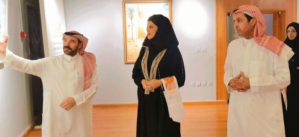 الأميرة الدكتورة دعاء بنت محمد تدشن كتاب (اي بني)