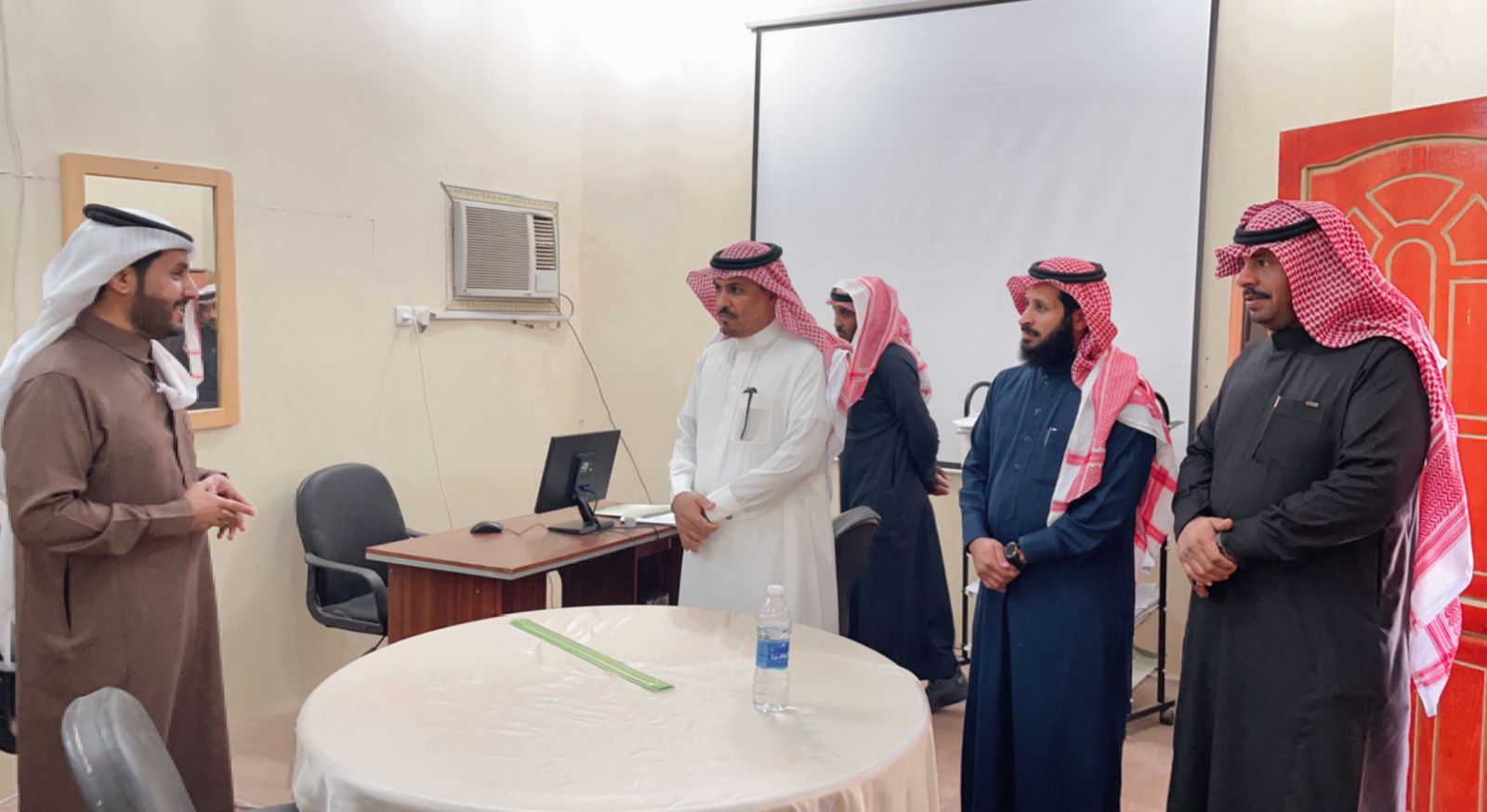 محافظ الشملي يدشن الموقع الإلكتروني لتنمية الشملي