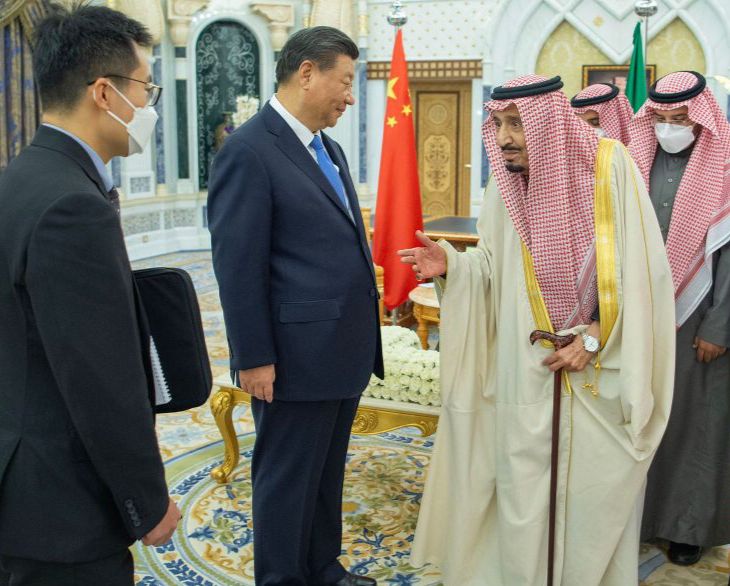 خادم الحرمين الشريفين يستقبل رئيس جمهورية الصين الشعبية بحضور سمو ولي العهد .. ويوقعان اتفاقية الشراكة الإستراتيجية الشاملة بين المملكة والصين