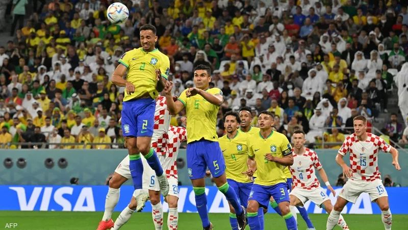 كرواتيا تقصي البرازيل وتطير إلى نصف النهائي