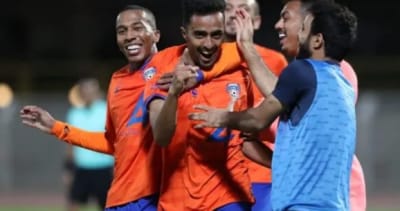 حامل اللقب ... مدافعا عن لقبه ويحجز بطاقته لدور ال ٨ 