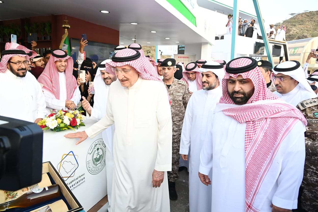 سمو أمير منطقة جازان لجمعية "لزم" وهيئة تطوير المناطق الجبلية: تفعيل العمل التطوعي من الأولويات التي أعمل على ترسيخها بالمنطقة