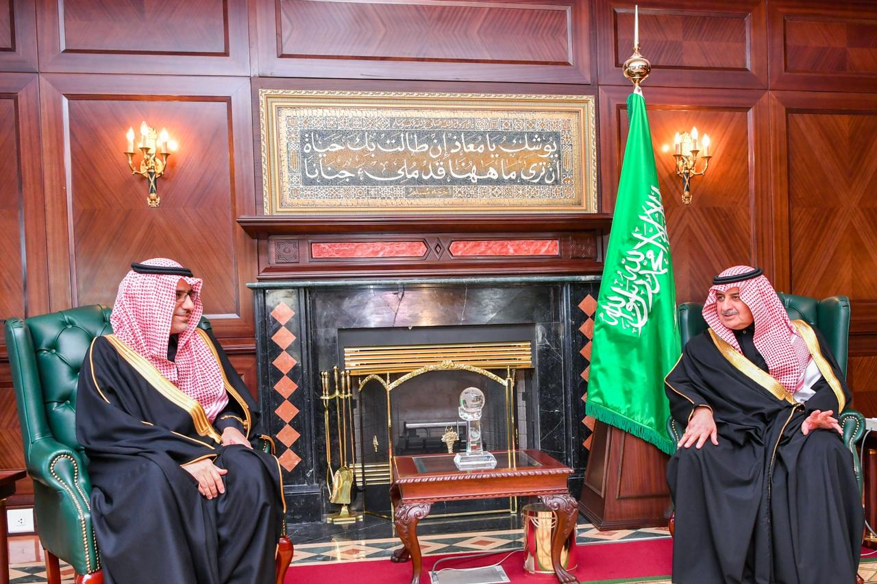 أمير تبوك  يستقبل وكيل وزارة الداخلية ووكلاء إمارات مناطق المملكة
