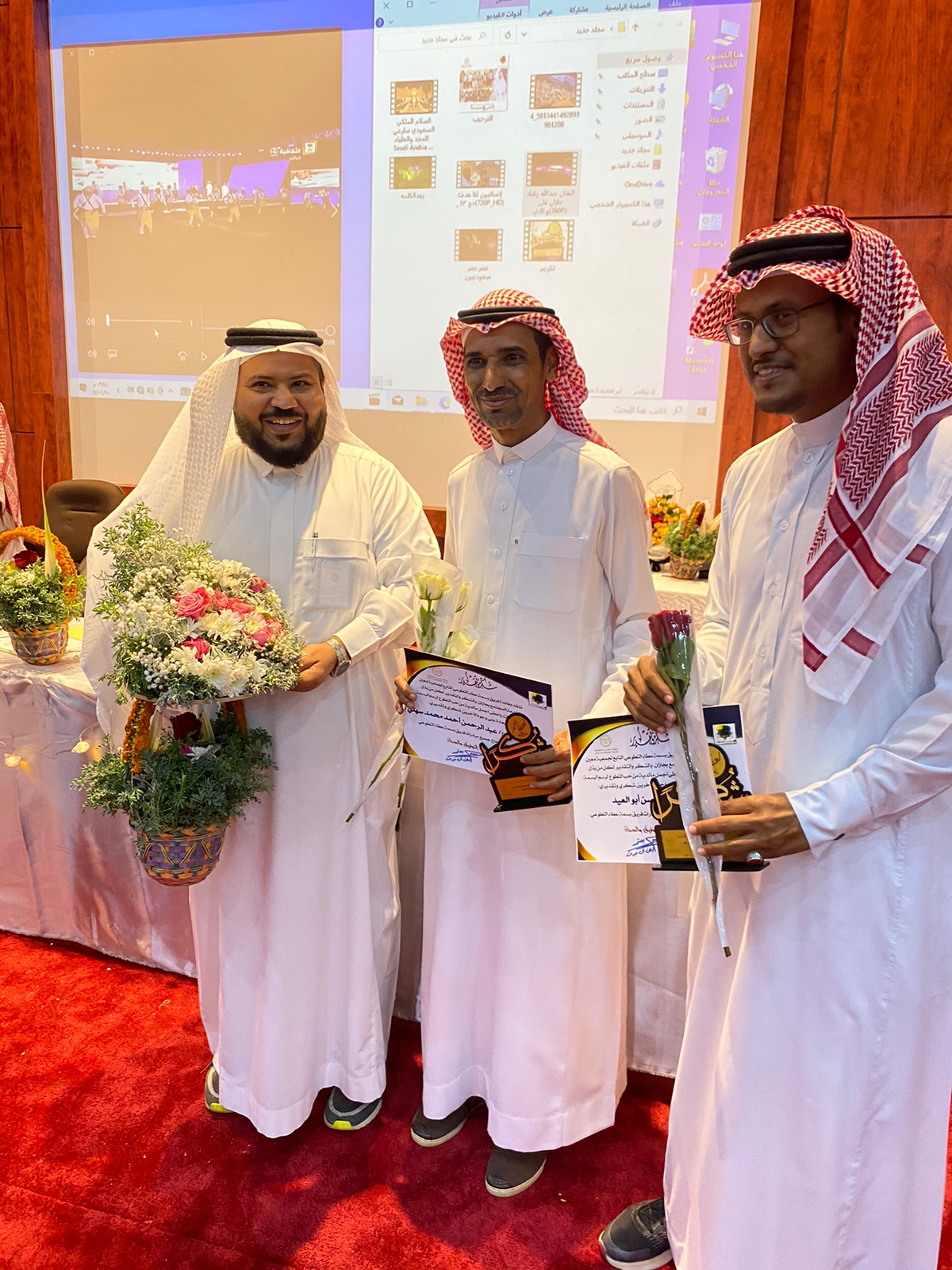 6ced422b-e476-44cb-8cf2-ece6b9cb0e37