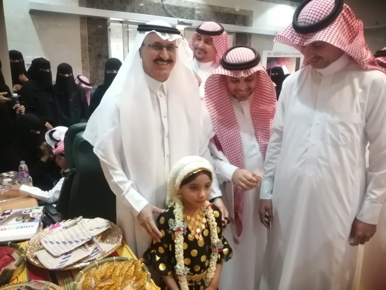 بحضور وكيل المحافظة جمعية البر الخيرية بالطوال تحتفل بيوم التأسيس