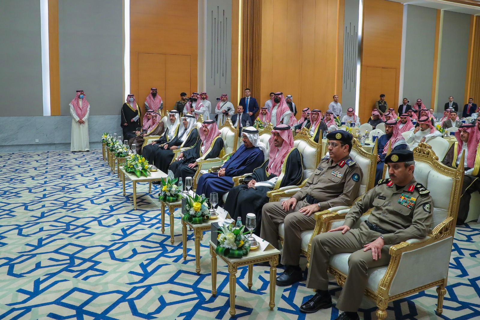 b40201d2-7d34-4334-a824-e766d901acaa