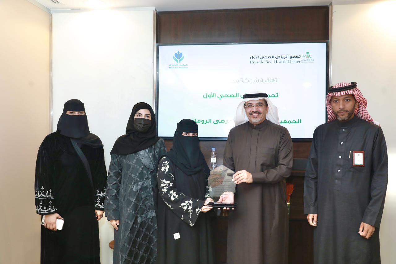 f2d28553-ca9f-4f75-a188-1911d33c666c