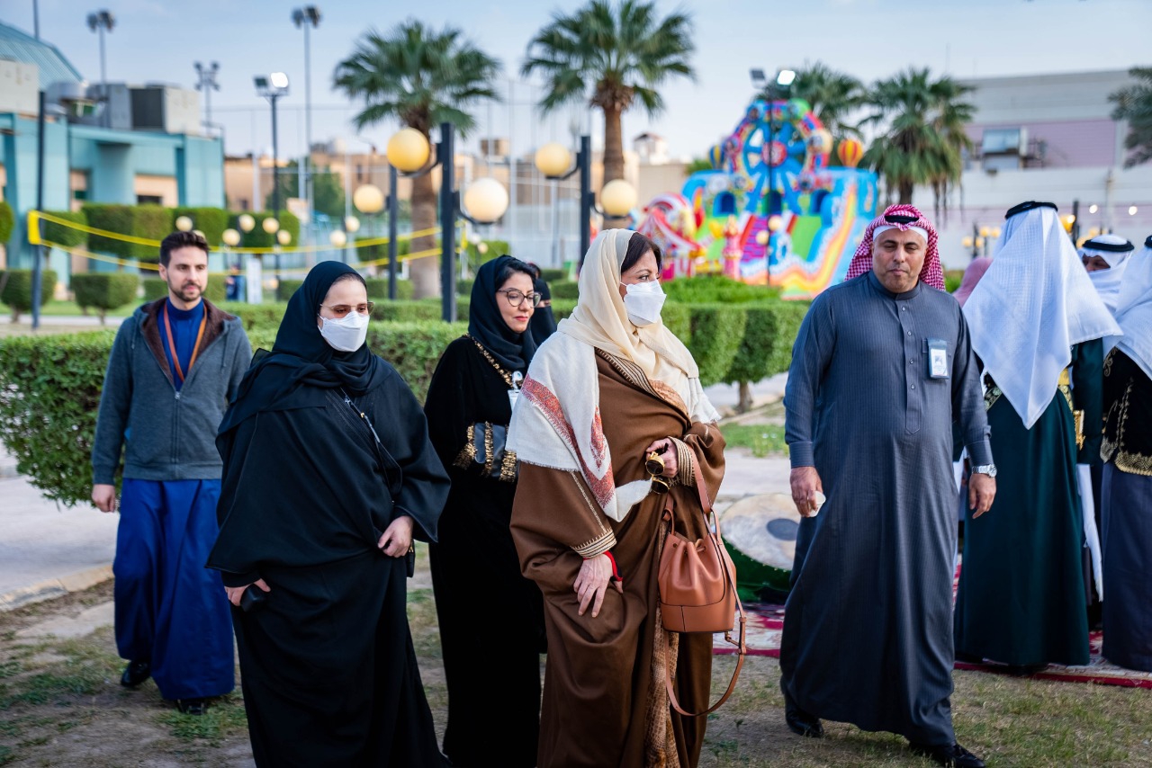 جمعية الزهايمر تنظم لقاء خاص ويومًا ترفيهيًا اجتماعيًا توعويًا أسريًا تمكينيا لهم