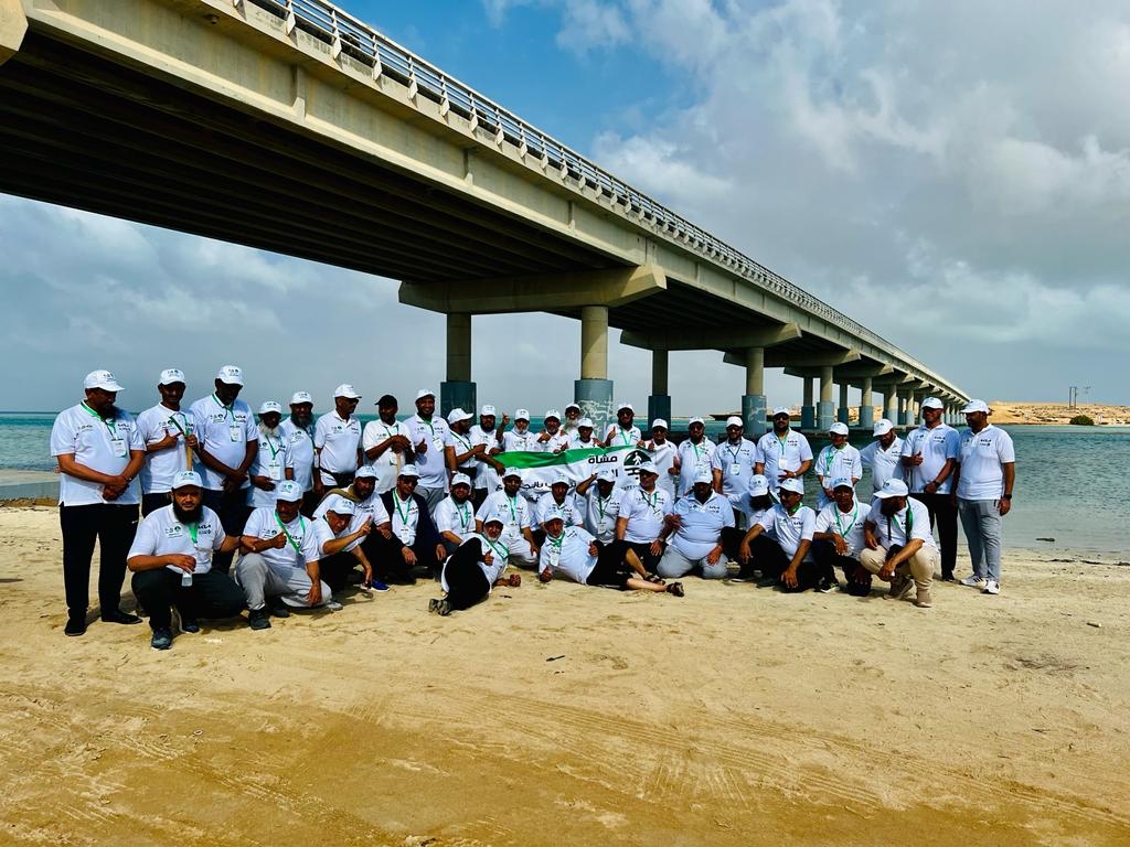 ٦٠ عضواً من مشاة الفجر بالرياض يزورون منطقة جازان