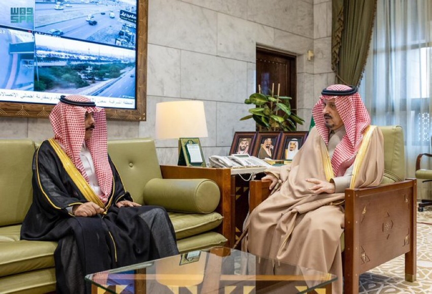 سمو أمير منطقة الرياض يستقبل مدير مكافحة المخدرات بالمنطقة