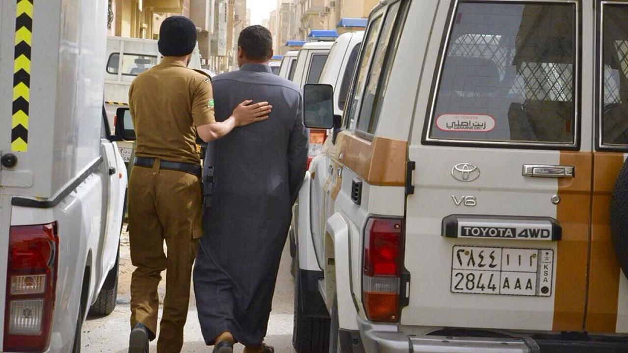 الحملات الميدانية المشتركة: ضبط (16301) مخالف لأنظمة الإقامة والعمل وأمن الحدود في مناطق المملكة خلال أسبوع