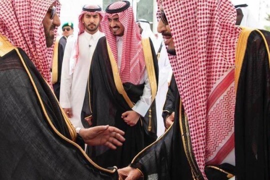 المستشار القرني يشكر الملك وولي عهده على تجديد الثقة