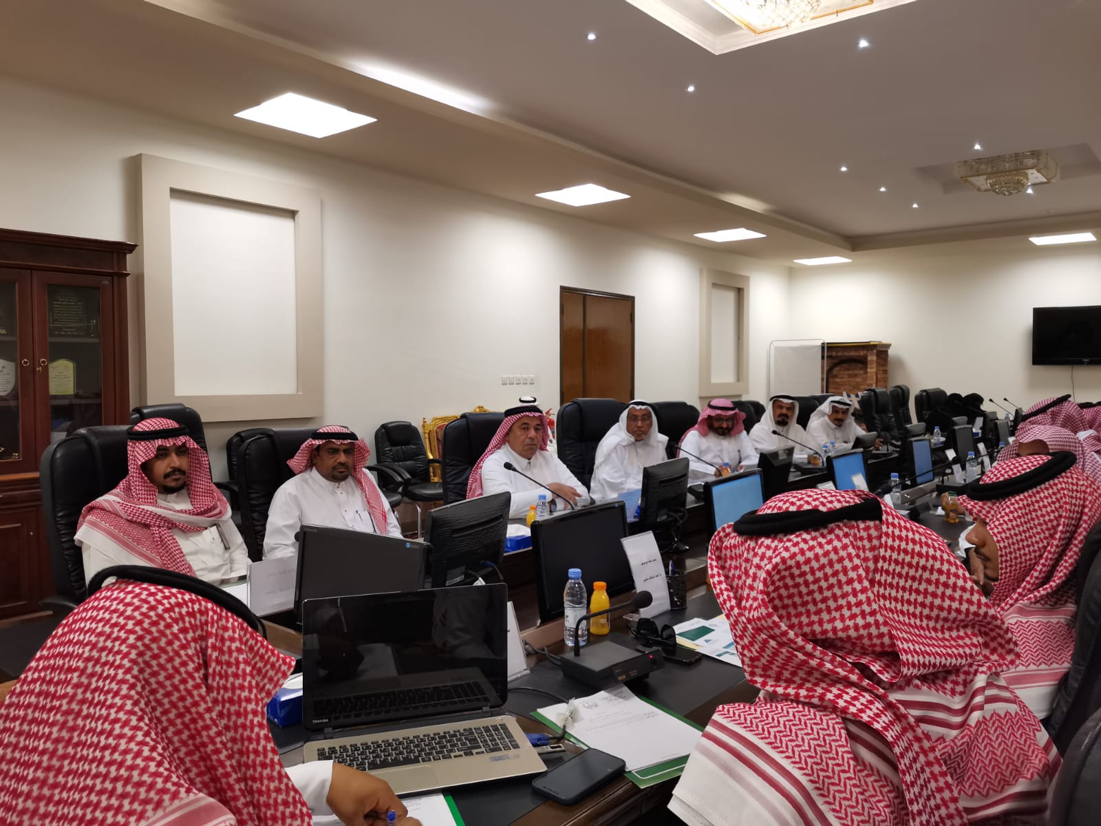 محافظ أبوعريش يرأس الاجتماع الدوري للمجلس المحلي