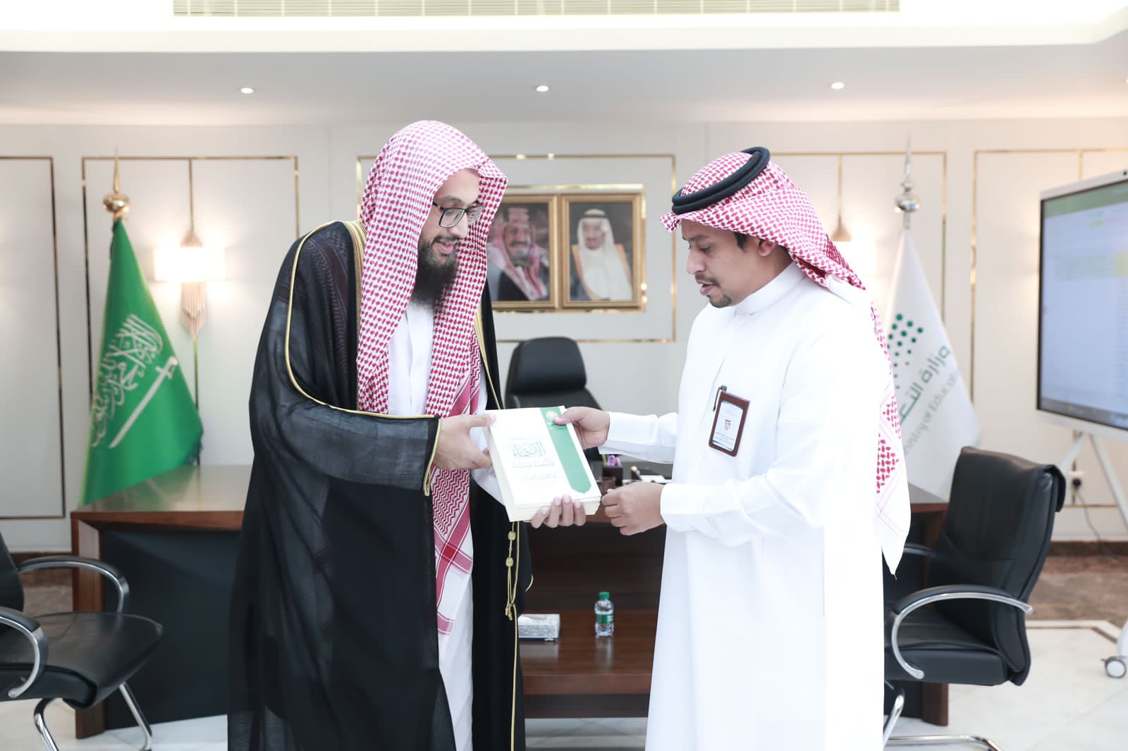 مدير الأمر بالمعروف بمنطقة الرياض يلتقي مدير التعليم بالمنطقة ويبحثان جوانب التعاون 