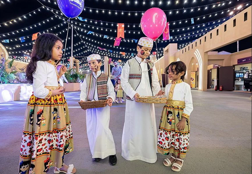 "موسم رمضان".. إثراء ومعرفة وعادات مجتمعية رمضانية