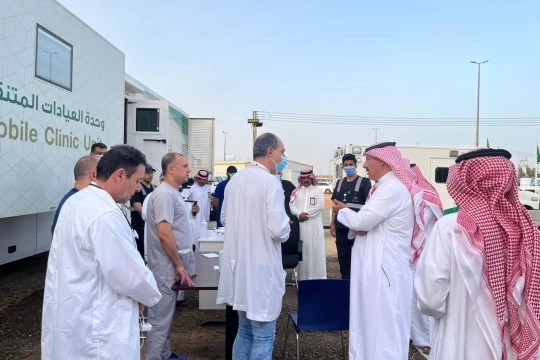 محافظ دومة الجندل يتفقد مدينة الحجاج بأبو عجرم