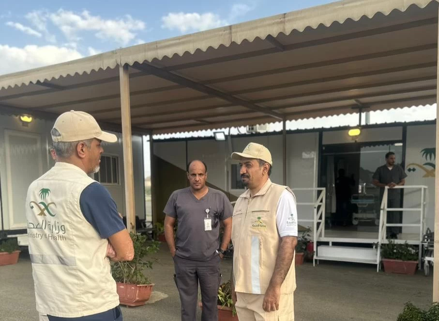 استعداً لموسم الحج مدير الشؤون الصحية بالطائف يتفقد النقاط الصحية