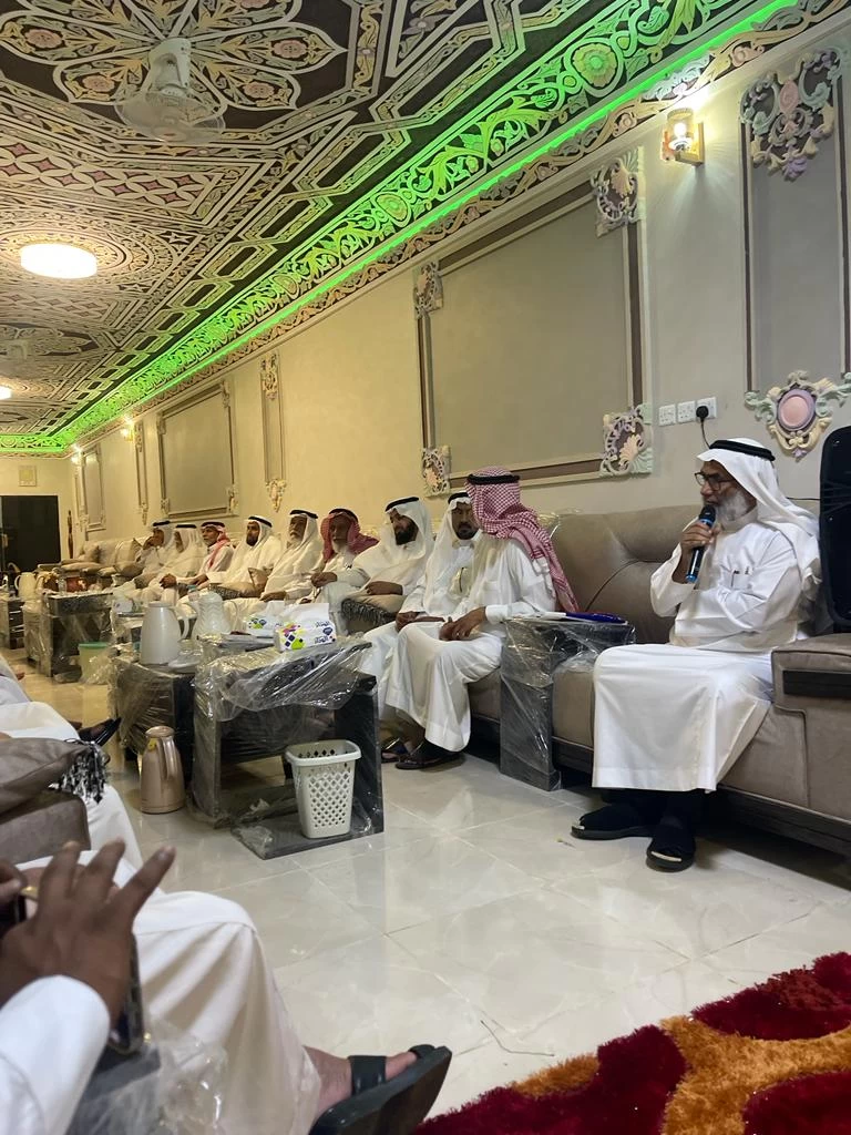 ملتقى المتقاعدين بمحافظة صامطة يقيم حفل معايدة 