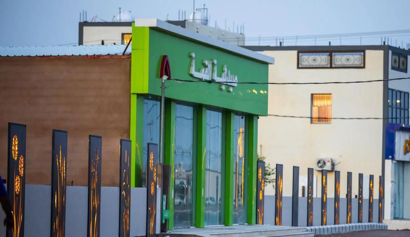 بلدية محافظة عقلة الصقور مستمرة بمعالجة التشوهات البصرية