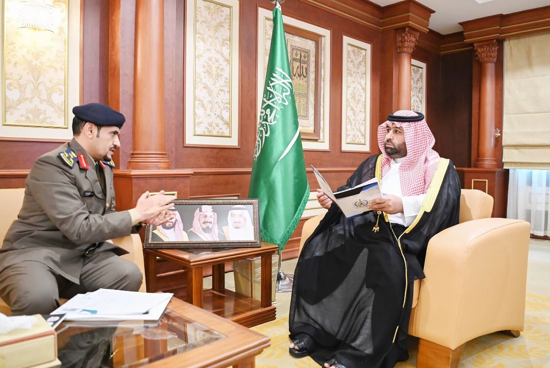 سمو نائب أمير منطقة جازان يطلع على الخطة التنفيذية لأعمال الدفاع المدني في حالات هطول الأمطار وتدفق السيول