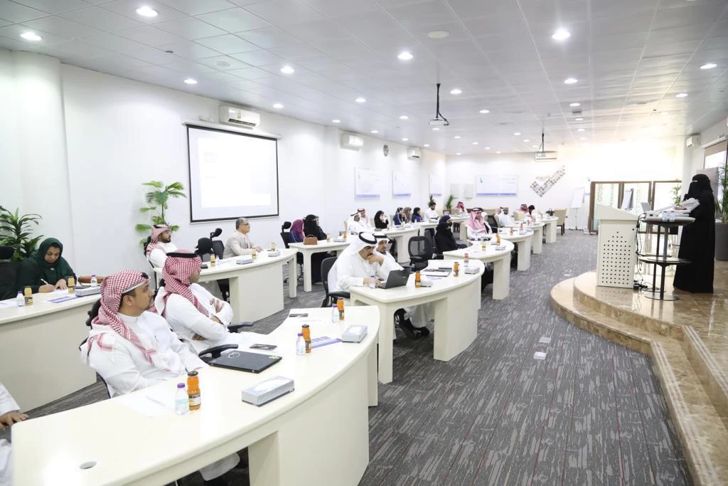 هيئة تقويم التعليم والتدريب تعقد ورشة تدريب ممثلي الهيئات الثقافية لإعداد المعايير المهنية وضبط جودة التدريب