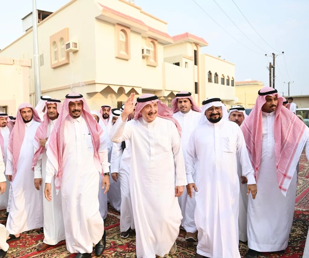 سموُّ أميرِ منطقة جازان يزور عددًا من مشايخ محافظة صامطة ومركز السهي