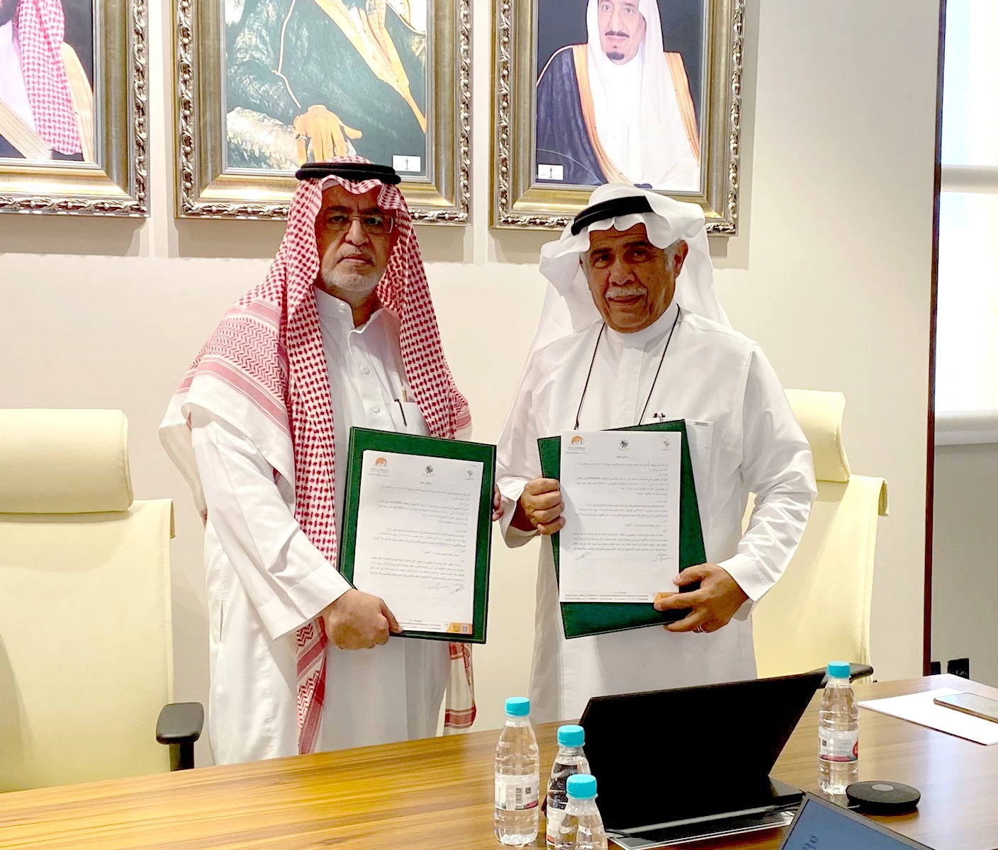 "بر جدة" توقع مذكرة تعاون مع جمعية الرعاية الصحية الداعمة لتقديم البرامج الصحية التطوعية  